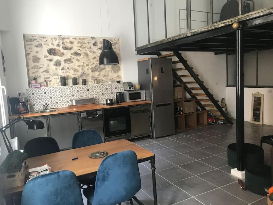 Loft 60 M2 Centre Apartment Sete